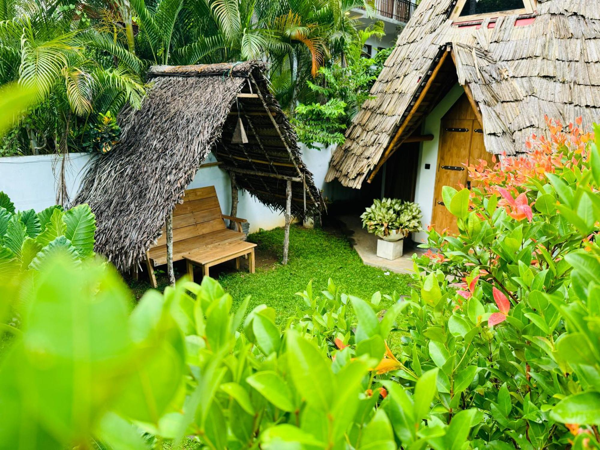 Turtle Wood Cabin Tangalle Exteriér fotografie