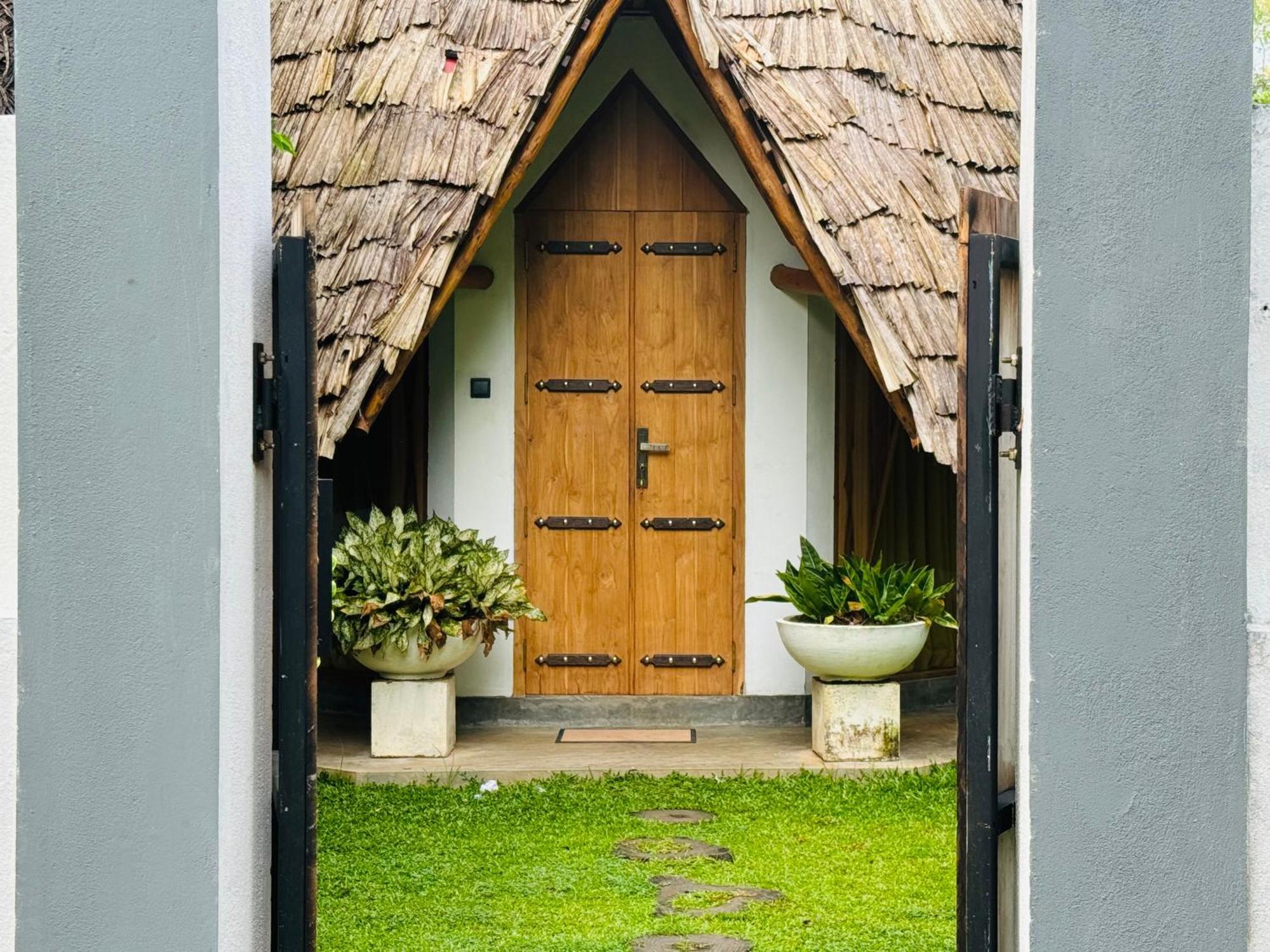 Turtle Wood Cabin Tangalle Exteriér fotografie