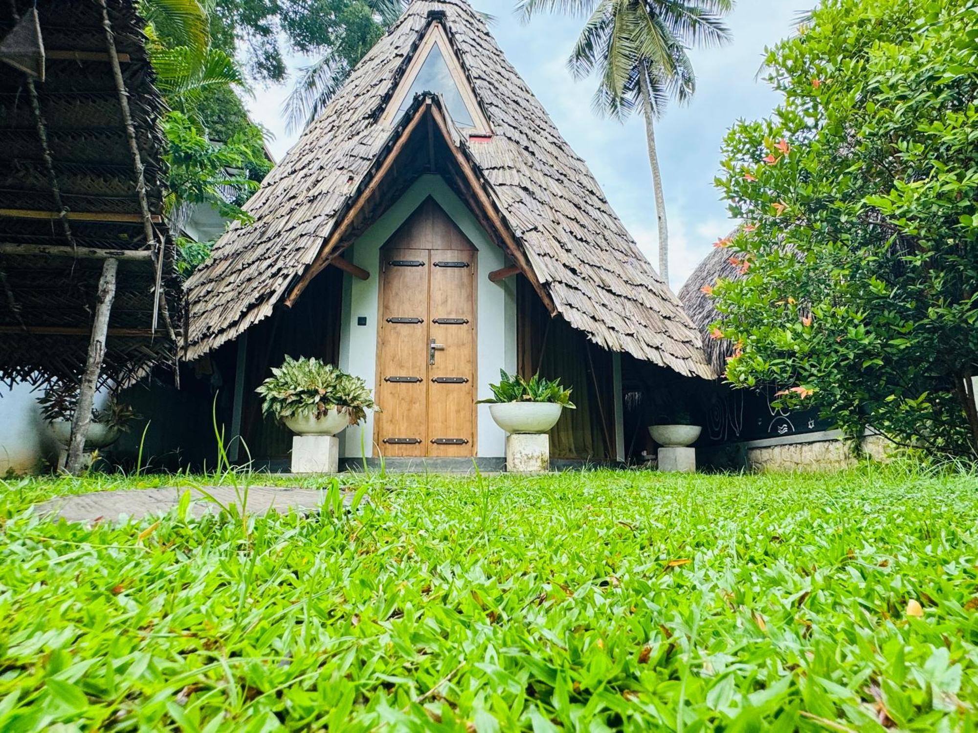 Turtle Wood Cabin Tangalle Exteriér fotografie